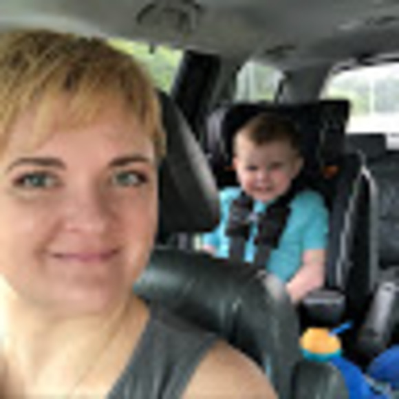 Meet your Posher, Christine - Picture 1 of 1